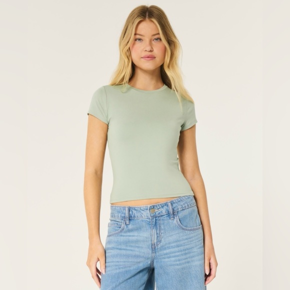 Hollister SEAMLESS FABRIC LONGLINE CREW BABY TEE SAGE GREEN, XXS Long - Picture 1 of 7
